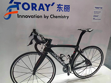 碳纤维自行车
